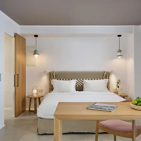 Hotel Adorno And