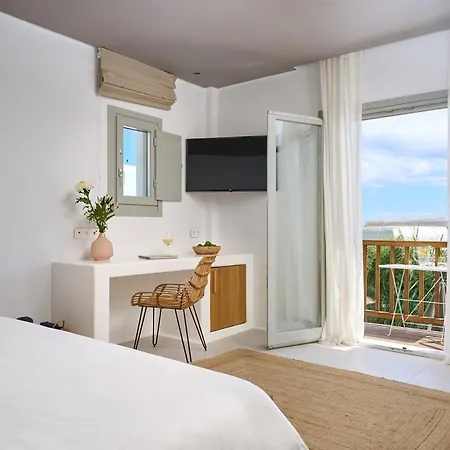 Hotel Adorno And 4*